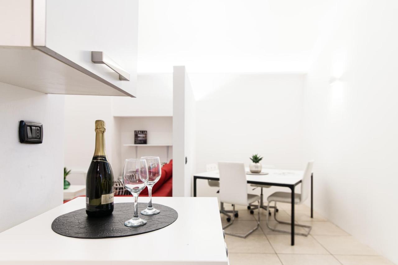 Ferienwohnung Loft Near Duomo Como Exterior foto